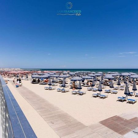 Adriatico HomeMare-Fiera-Centro Bari Exterior foto